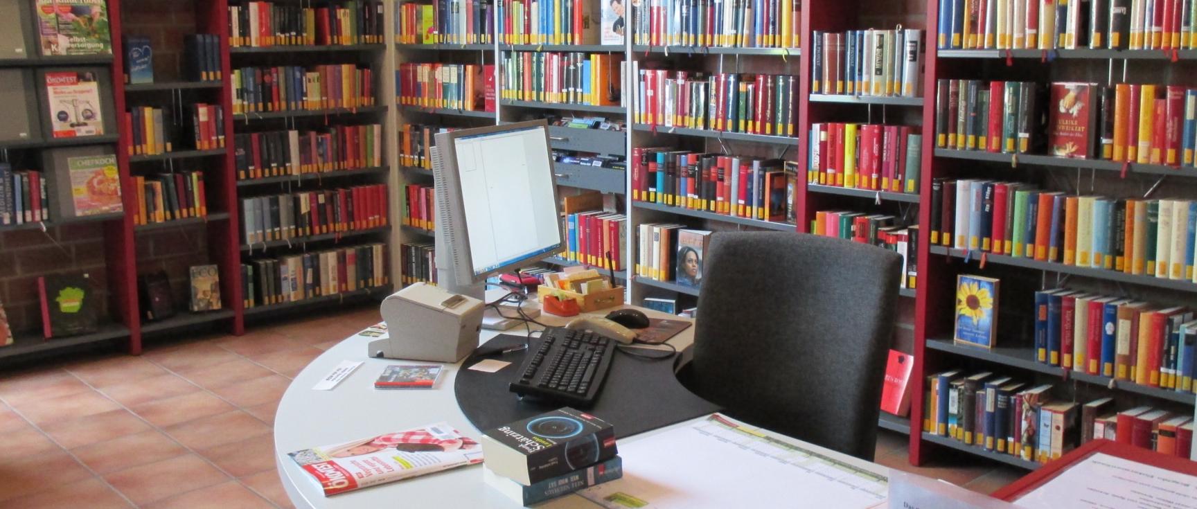 Unsere Bücherei (c) Karin Hergeth-Blum
